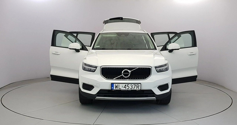 Volvo XC 40 cena 122900 przebieg: 94000, rok produkcji 2021 z Wąchock małe 631